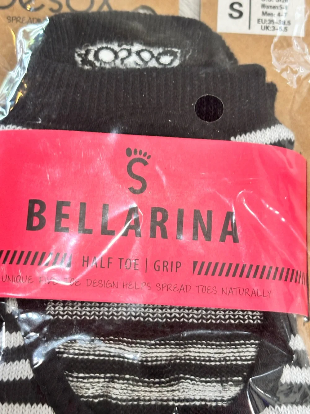 TOESOX Women's Black White Stripe BELLARINA Half Toe Grip No Show Socks Size S.